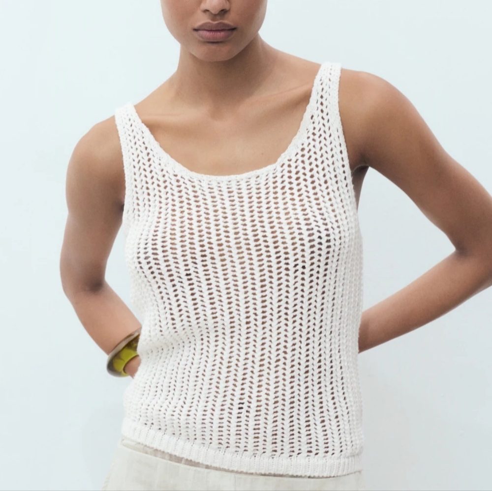 NEW Women's MNG White Sweater Tank Small